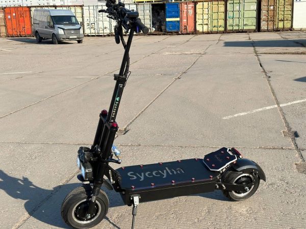 ЭЛЕКТРОСАМОКАТ Syccyba (Currus) R12 Pro Pantera 72v 50 ah